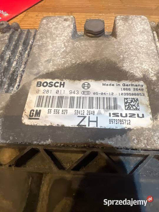 Komputer silnika opel 0281011943
