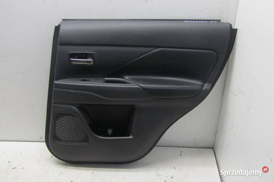 BOCZEK TAPICERKA DRZWI PRAWY TYŁ TYLNA