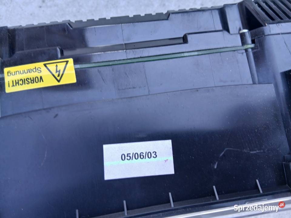 Licznik Audi A4 B6 8E0920930S stan 204000 Rybnik