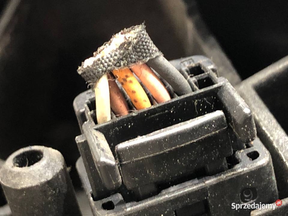 LUSTERKO LEWY RENAULT CLIO III Hatchback 0514 Lusterka zewnętrzne