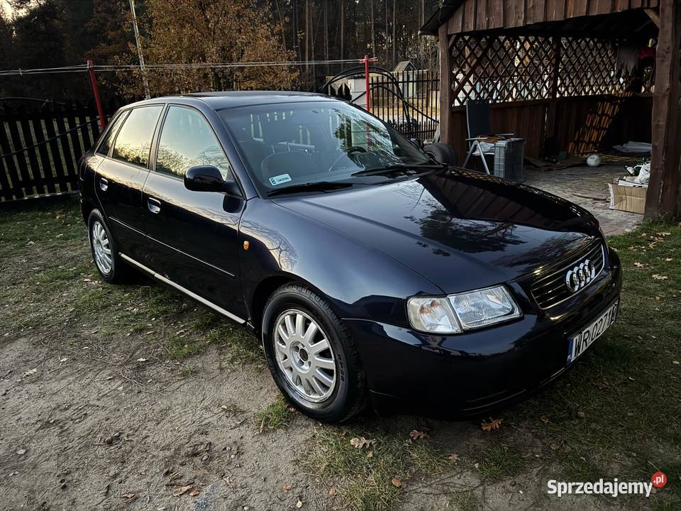 Audi a3 8l 5 drzwi 16 benzyna 102 250 klima