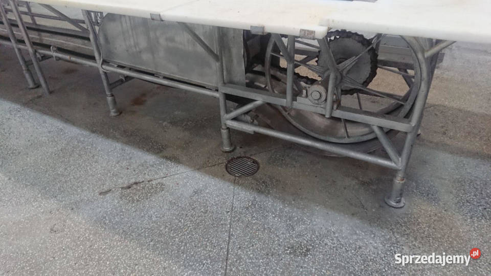 Stół rozbiorowy z taśmą przesuwną Raków