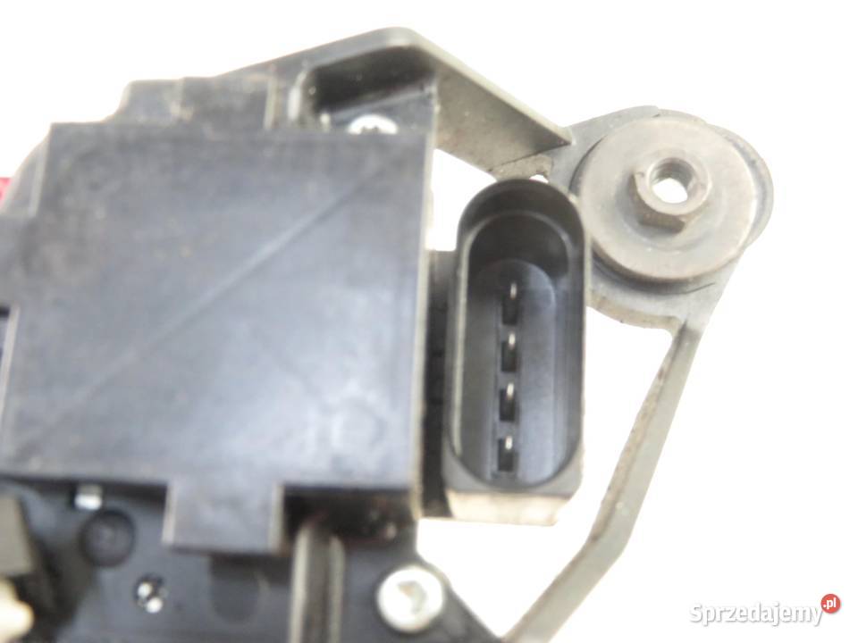 SILNICZEK WYCIERACZKI TYŁ VW CADDY III