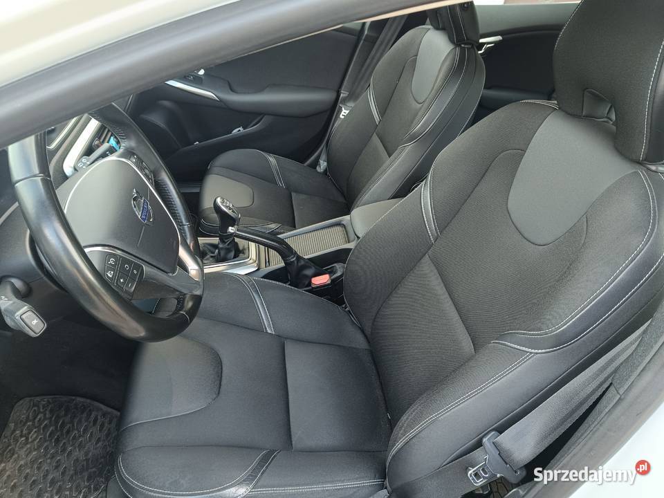 Volvo V40 2013 diesel 16 diesel V40 wielkopolskie Kłodawa