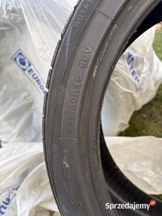 Opony zimowe 4 sztuki komplet Nowe Bielice