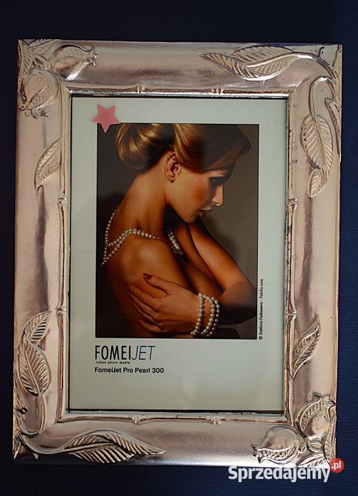 Ramka na zdjęcie w kolorze srebrnym z małym Chełmno