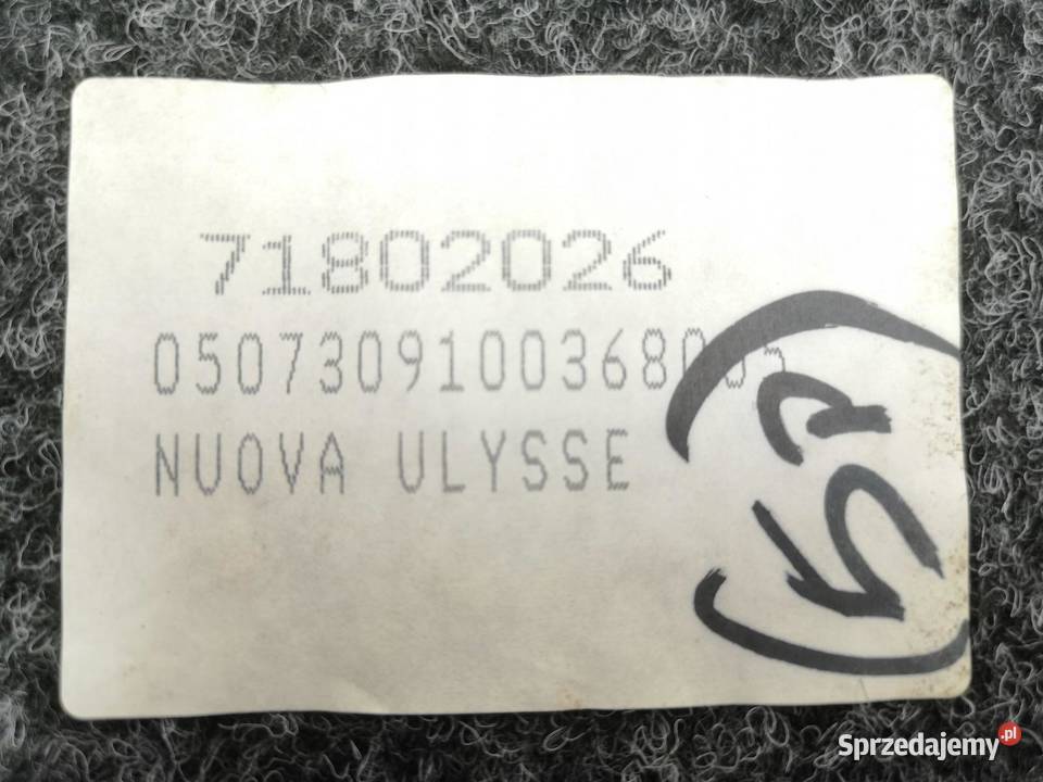 DYWANIKI WELUROWE KOMPLETNE FIAT ULYSSE 20012010