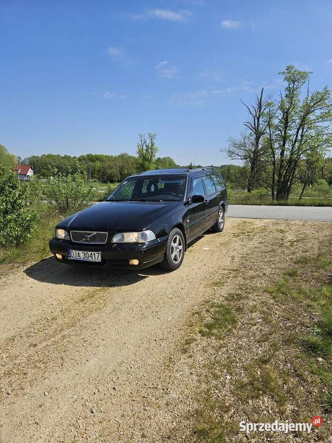 Volvo v 70 4/5 Lubań