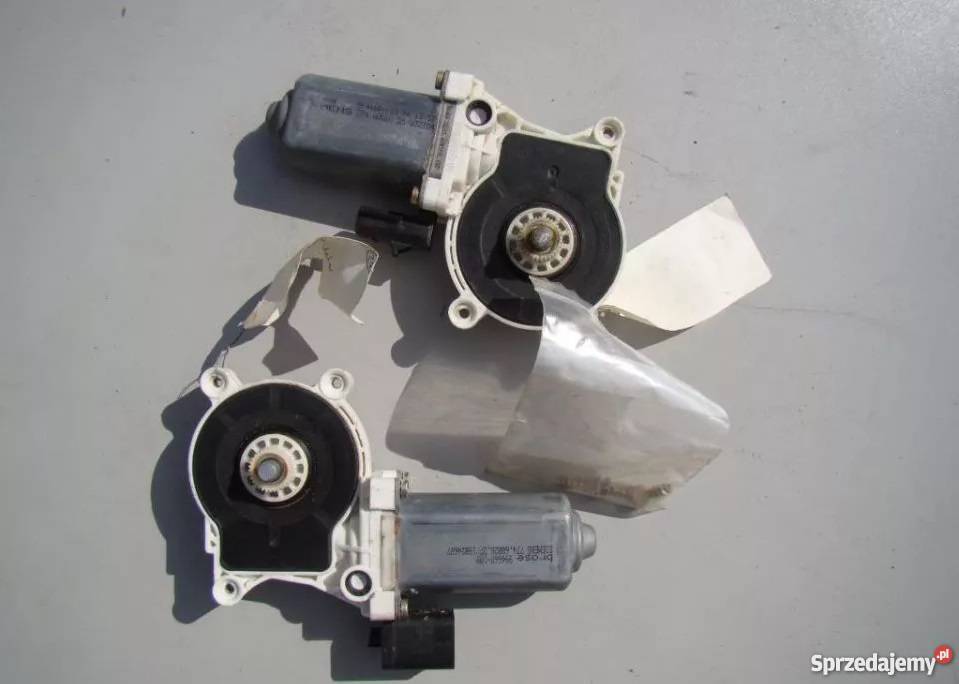 CHRYSLER 300C 35 V6 04 MECHANIZM OPUSZCZANIA osobowe Nowy Tomyśl