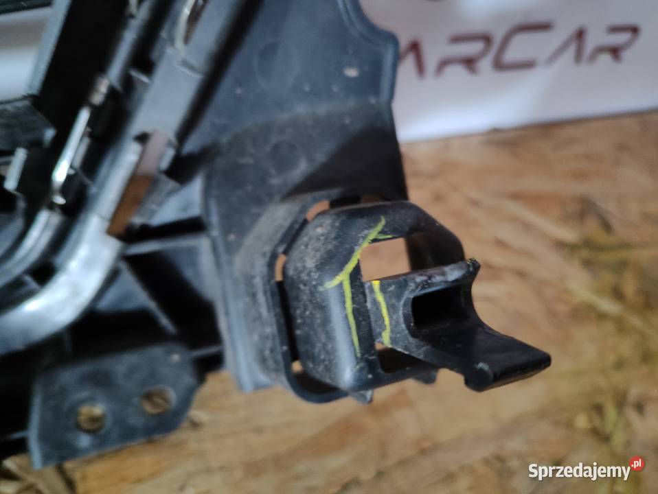 Seat Arona FR Grill Atrapa 6F9853654A Pleszew