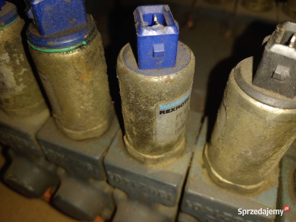Rozdzielacz hydrauliczny 6 sekcyjny z cewkami wielkopolskie