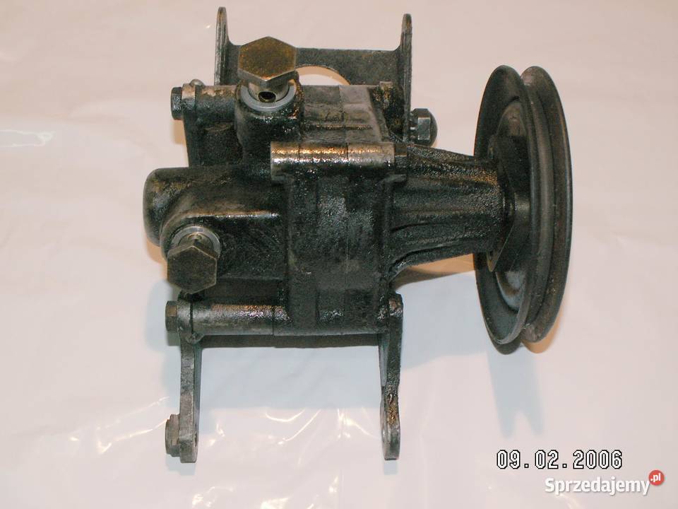 bmw e36 520 pompa wspomagania 525 87r90r M20 Siechnice