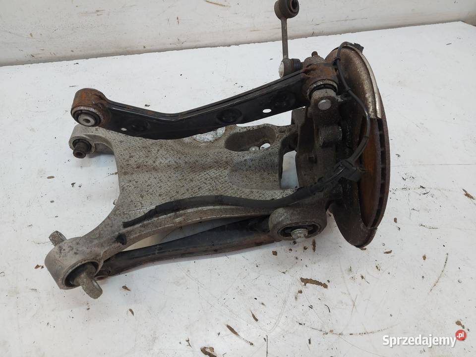 Volvo XC90 II D5 Zwrotnica zawieszenie wahacze osobowe