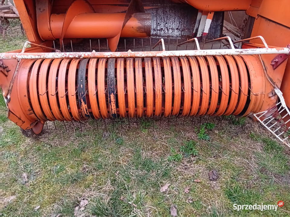 Podbierak do prasy kostki polskiej z224 Rossosz