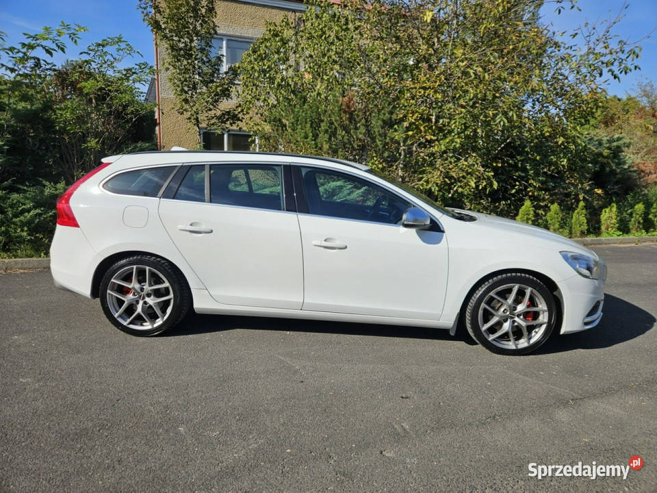 Volvo V60 20 5 cylindrów RDesign Ładne i Zadbane ogrzewanie postojowe Opoczno