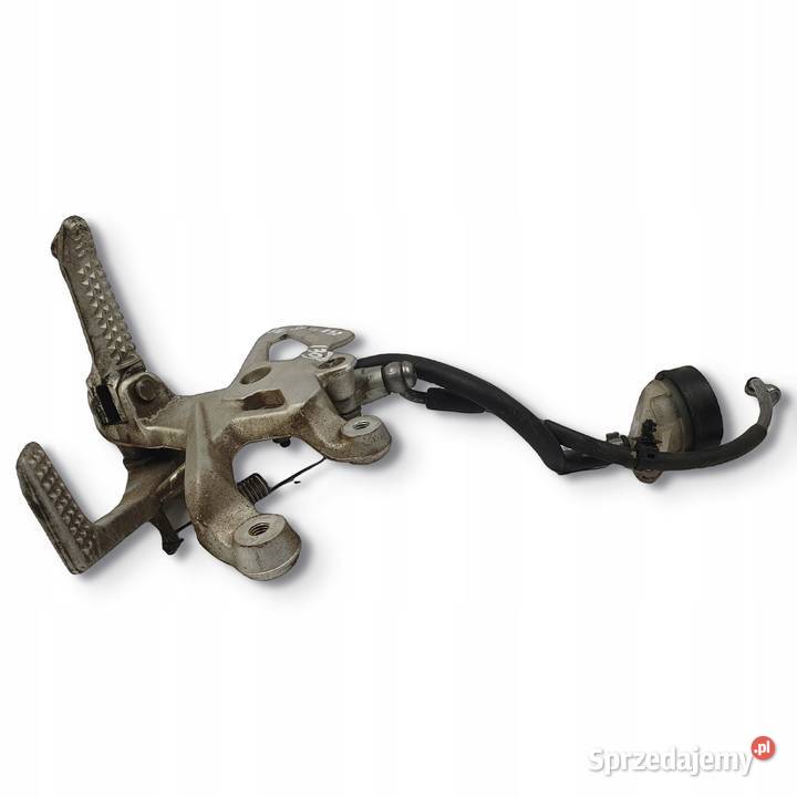 PRAWY PODNÓŻEK KIEROWCY POMPA HAMULCOWA Bmw S Chełm