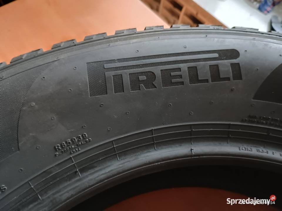 Opony zimowe PIRELLI POWERGY 215 65 17 2025 NOWE Pirelli