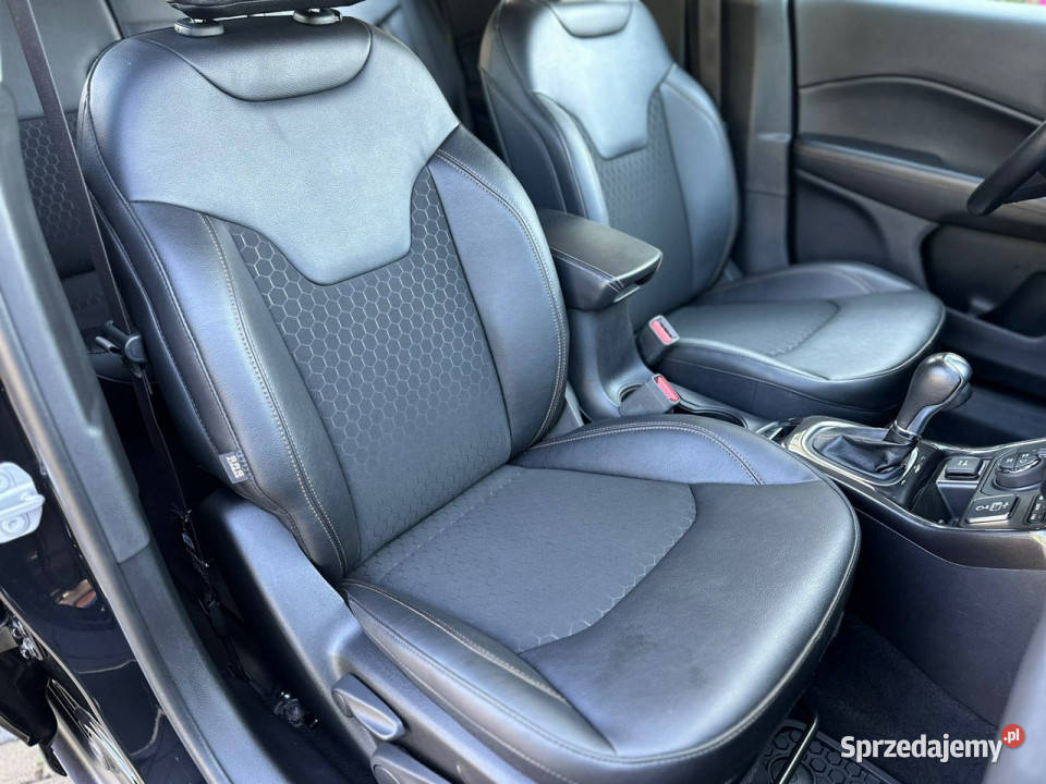 Jeep Compass Faktura VAT 23 13 Limited Benzyna garażowany
