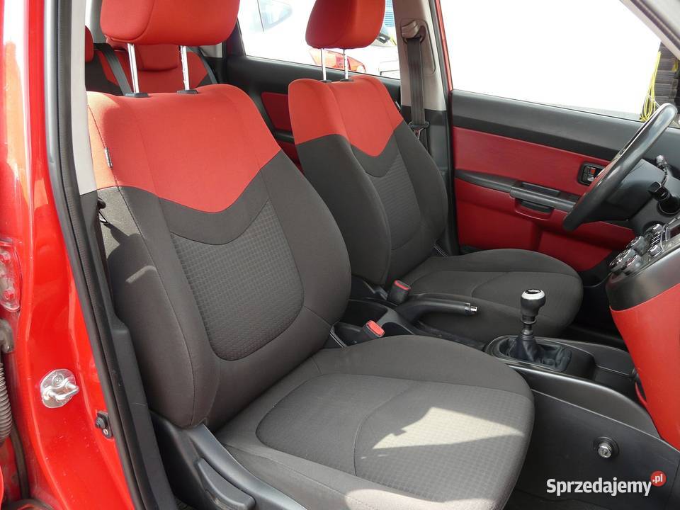 KIA SOUL 16benzyna126 wypożyczalnia wynajem Transport Przebieczany