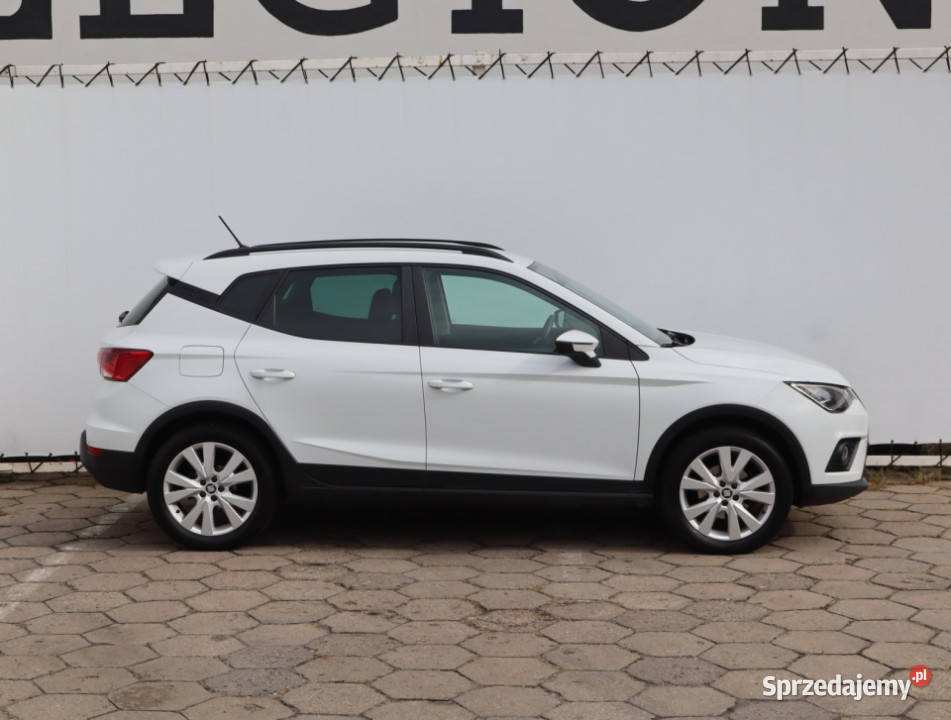 Seat Arona 10 TSI bluetooth