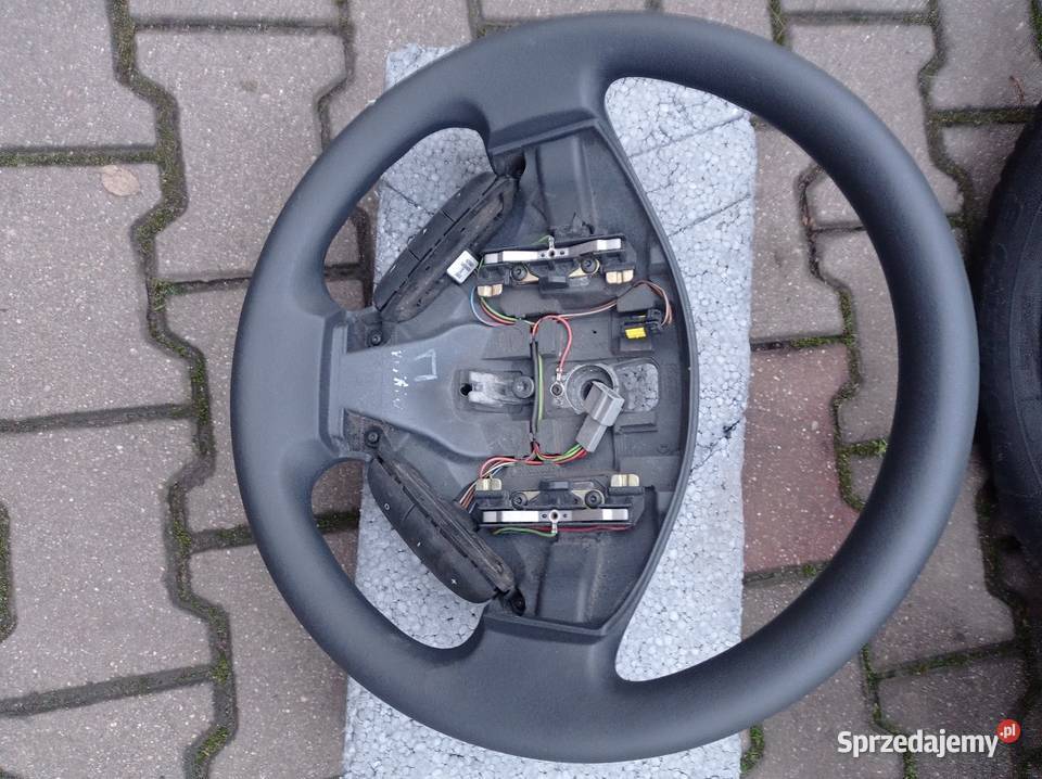 Kierownica Opel Vivaro dostawcze Kierownice Zawiercie sprzedam