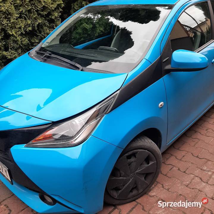 Toyota Aygo II 2018 Smerfeta szybka zwrotna Kielce