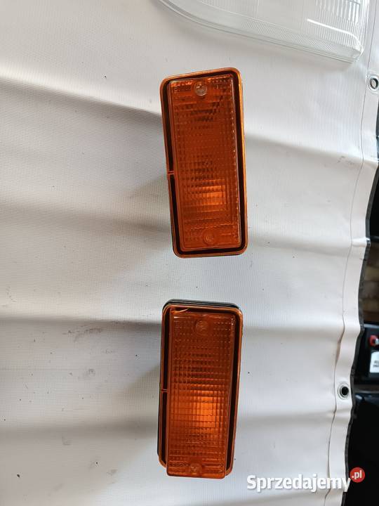 Lampy tył fiat 126p Maluch Płock