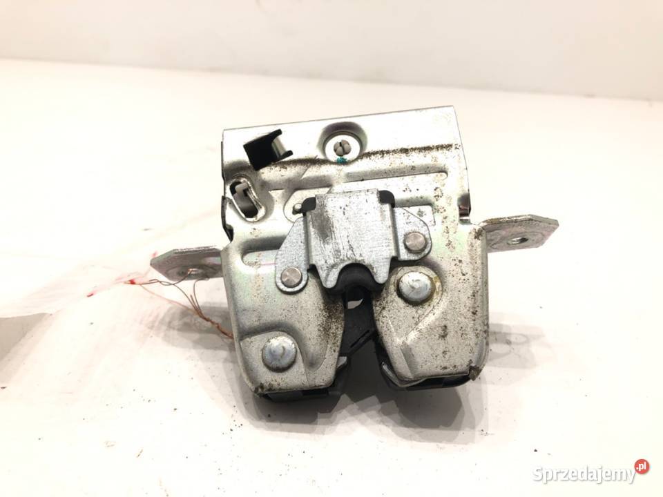 ZAMEK KLAPY TYŁ MERCEDES W246 Minivan