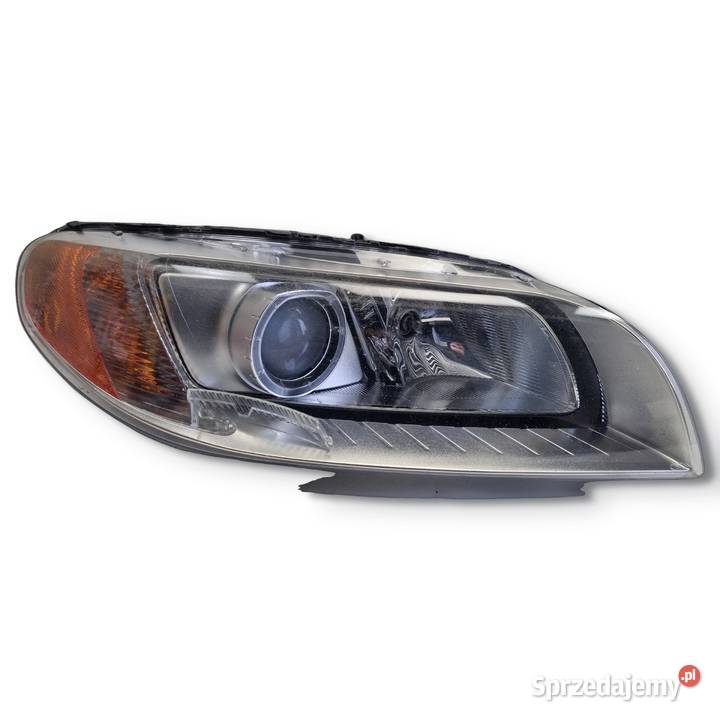 LAMPA Volvo V70 III S80 II PRZEDNIA PRAWA XENON Chełm