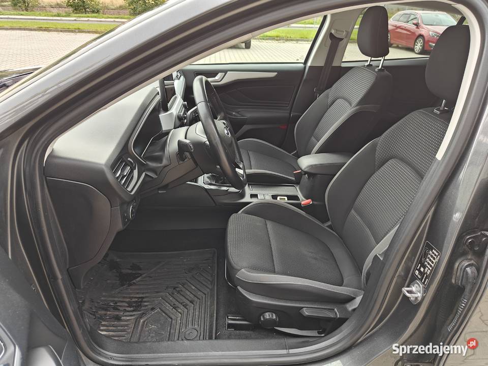 Ford Focus mk4 10 EcoBoost Trend Edition 101KM