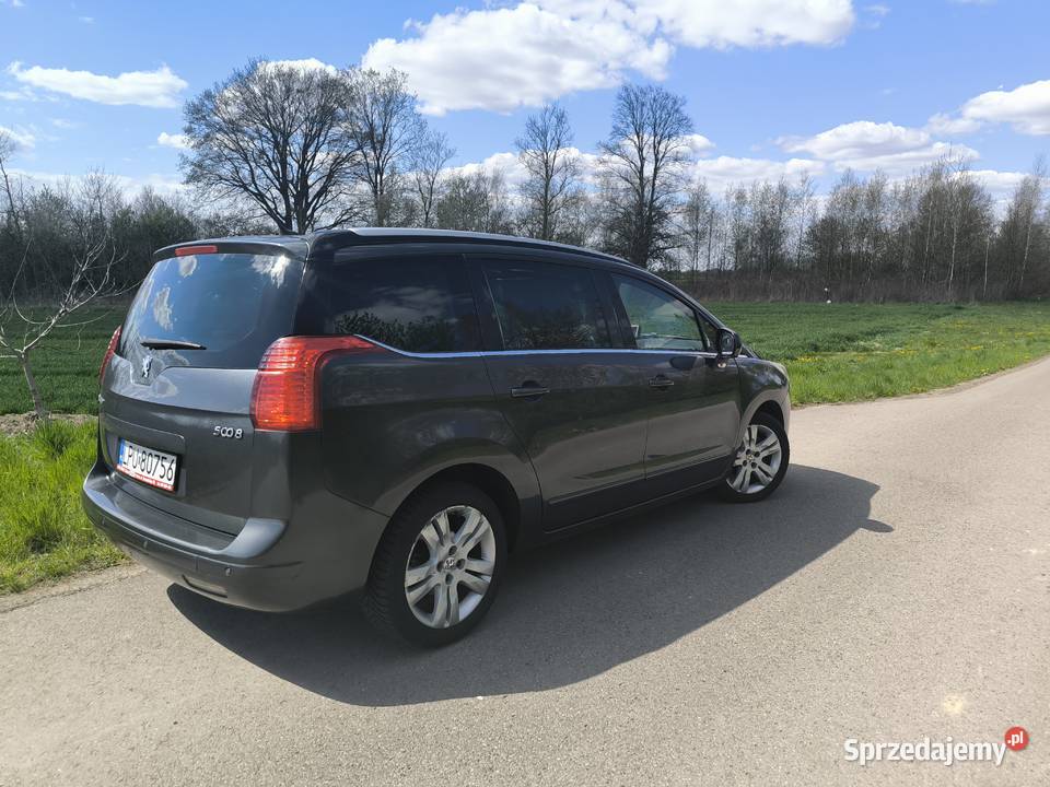 Sprzedam PEUGEOTA 5008 Rok produkcji 2011 Kurów sprzedam
