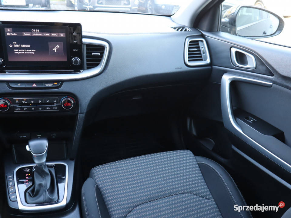 Kia Ceed 15 TGDI przyciemniane szyby śląskie sprzedam