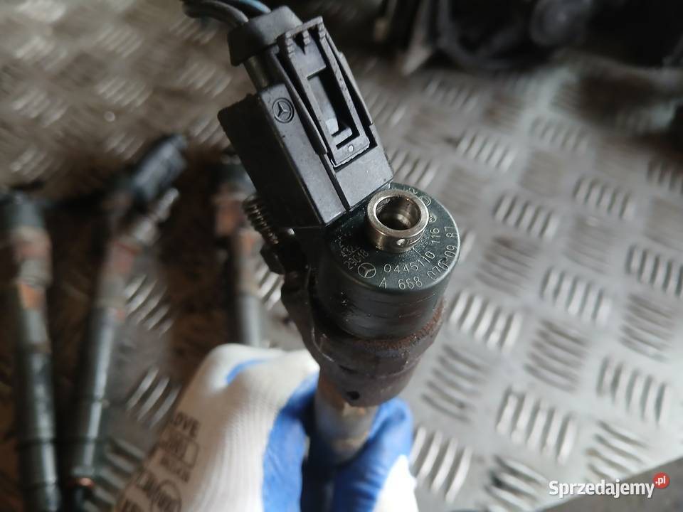 Wtrysk wtryskiwacz Mercedes w168 w414 17 CDI Radłów