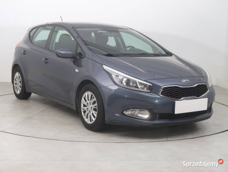 Kia Ceed 14 CVVT niebieski