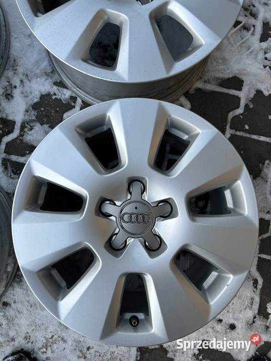 Felgi Audi 75JX 16 ET37 Tomaszów Lubelski sprzedam