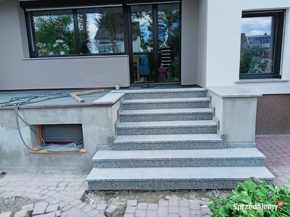 Schody granitowe wewnętrzne i zewnętrzne opolskie Niemodlin