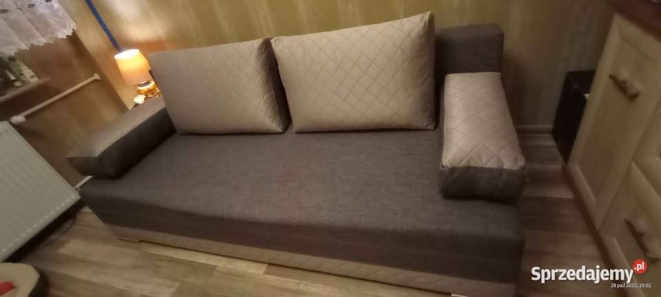 Kanapa rozkładana z funkcją spania