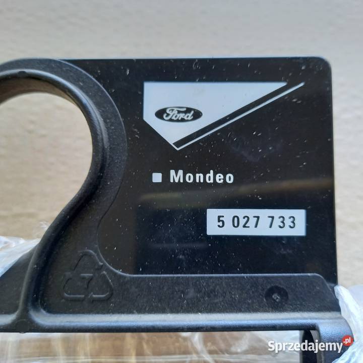 5027733 Dywaniki gumowe Mondeo tył Kraków