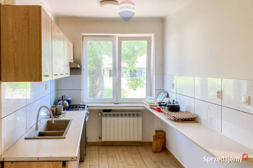 Dom w zabudowie siedliskowej Nowy Kawęczyn