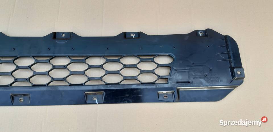 IVECO EUROCARGO EURO 6 KRATKA ZDERZAKA WLOT Bieleń