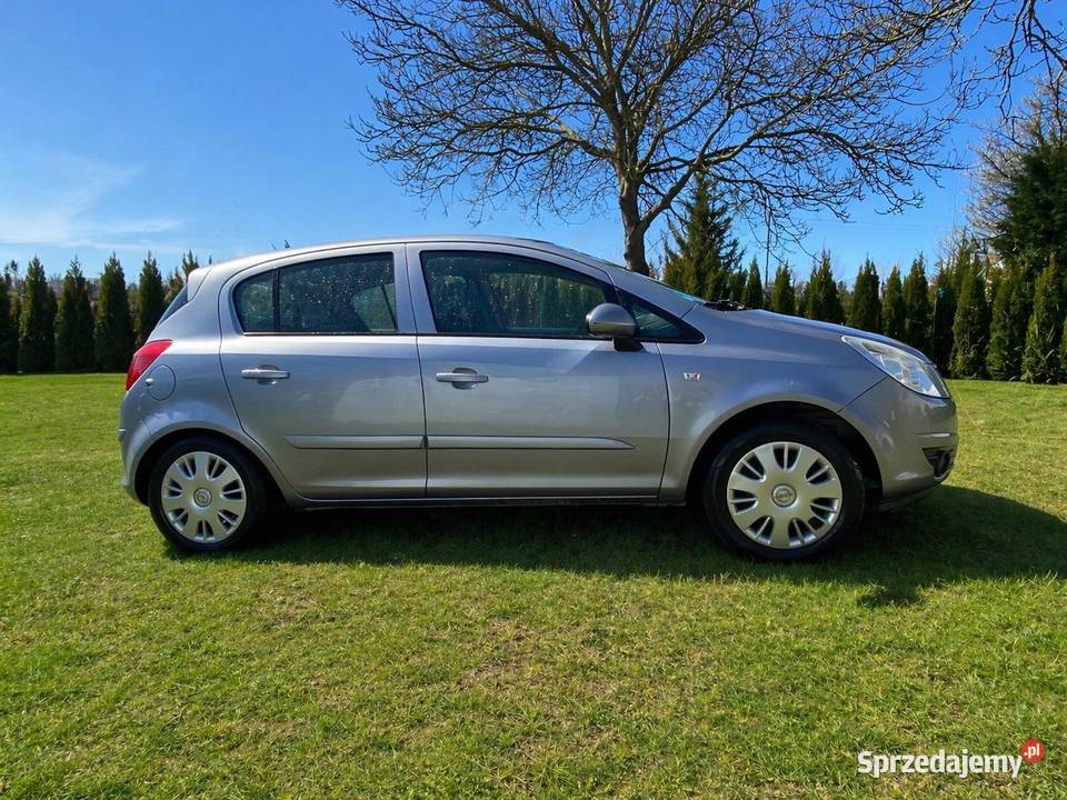 Opel Corsa D 12b 80 Niski przebieg sprzedaż Zarejestrowany w Polsce sprzedam