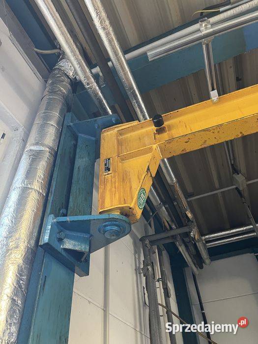 Żuraw słupowy z elektryczna wciągarka ABUS GM3 wielkopolskie Tuliszków