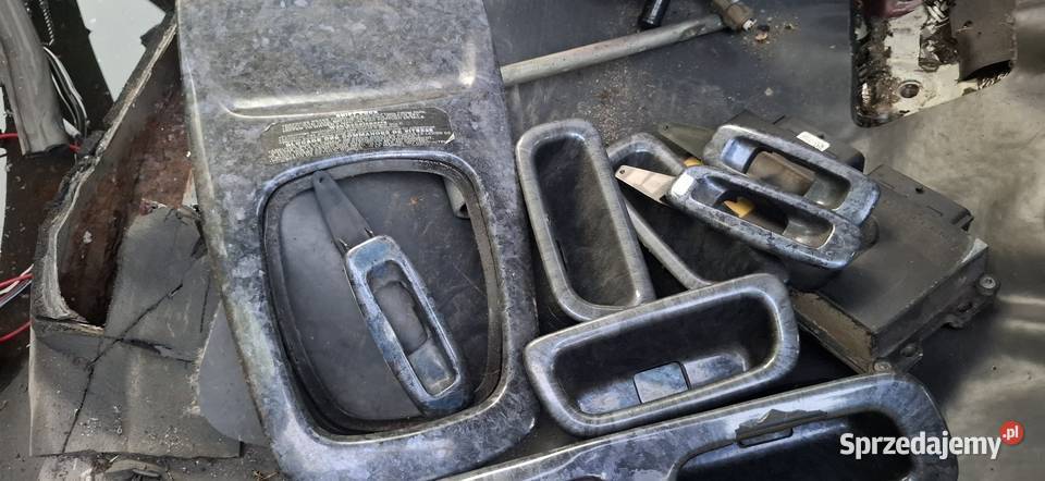 Mitsubishi Galant VIII dekor dekory plastiki osobowe Wyposażenie wnętrza Hańsk Pierwszy