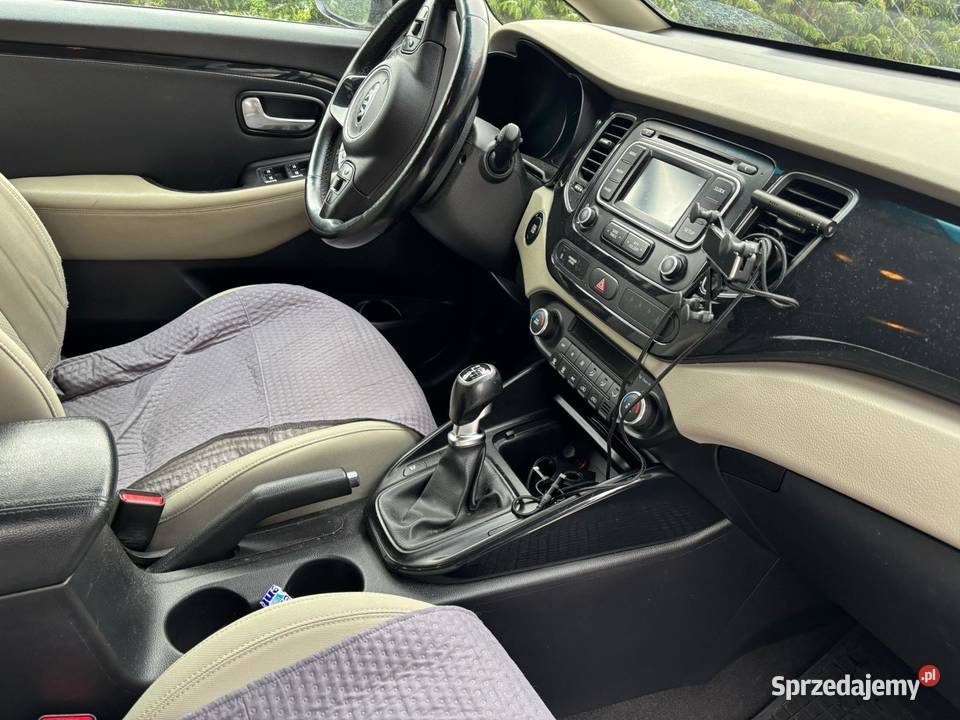Kia Carens 17 CRDI 135 2015r Bezwypadkowy