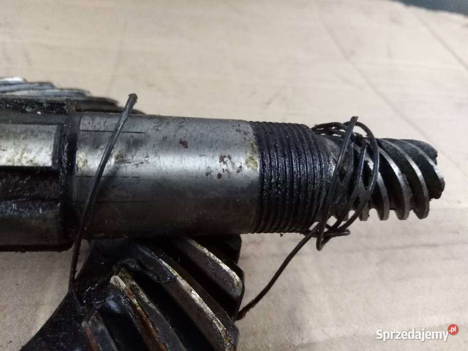 Syrena fabrycznie nowy wałek atakujący koło wielkopolskie Chodzież