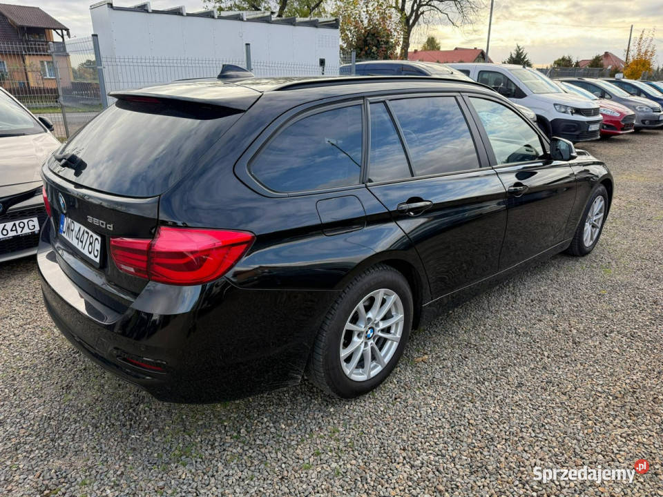 BMW 320 navi klimatronic kamera zarejestrowany lakier metallic Zbąszyń