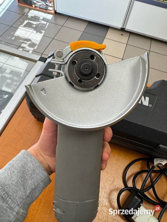 Szlifierka kątowa TITAN TTB282GRD 1010W walizka Elbląg