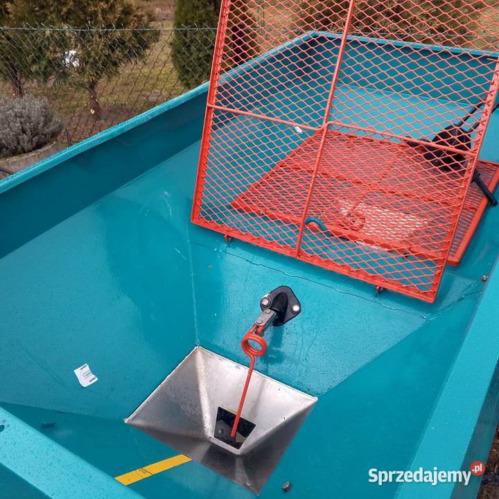 Rozsiewacz nawozu Radomyśl Wielki