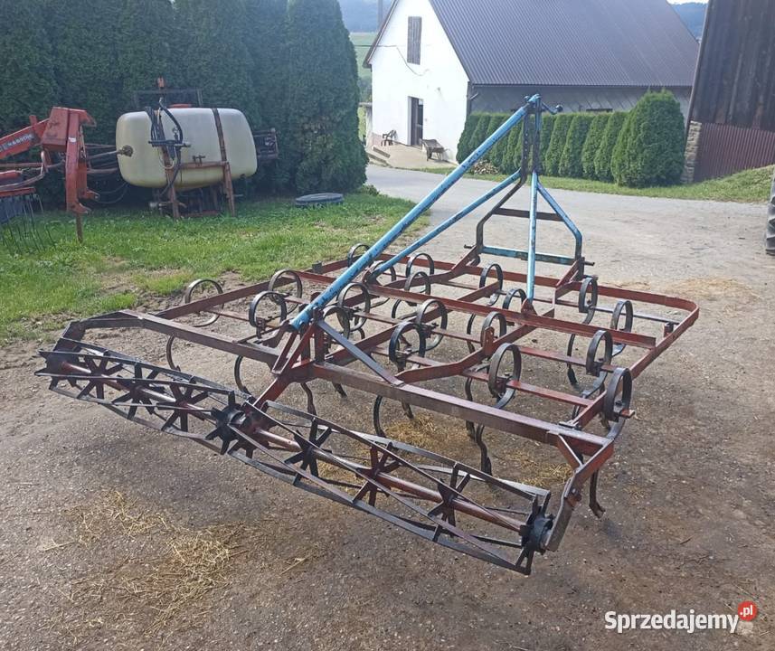 Kultywator agregat uprawowy RAU z wałem Pisarzowa