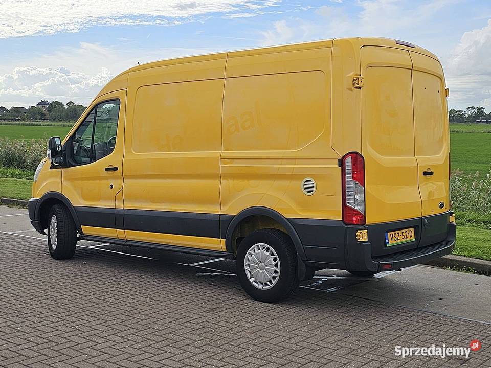 Ford TRANSIT blaszak 4x2 2015 Rok produkcji 2015